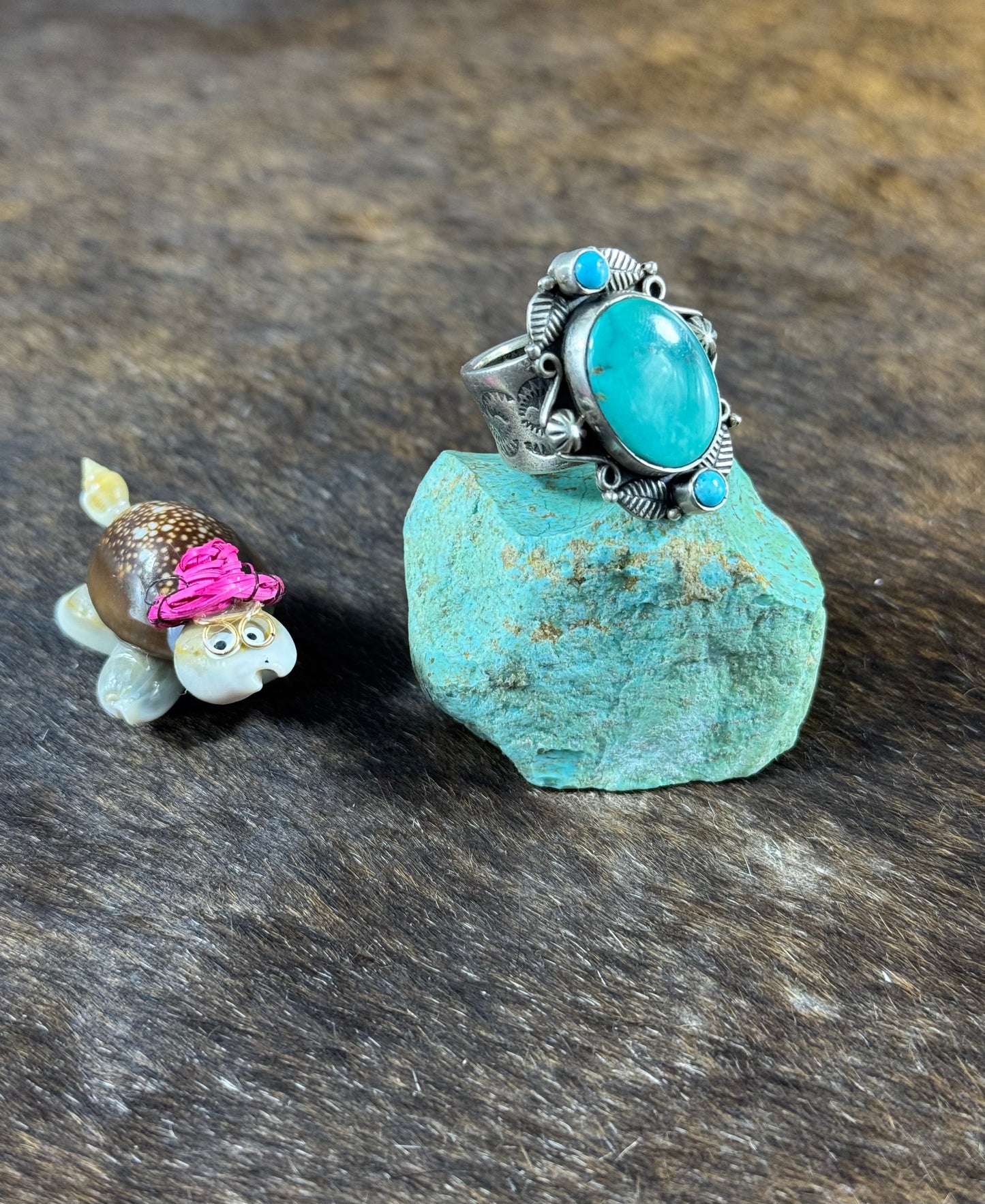 Kingman Turquoise Leaf Stamp Ring