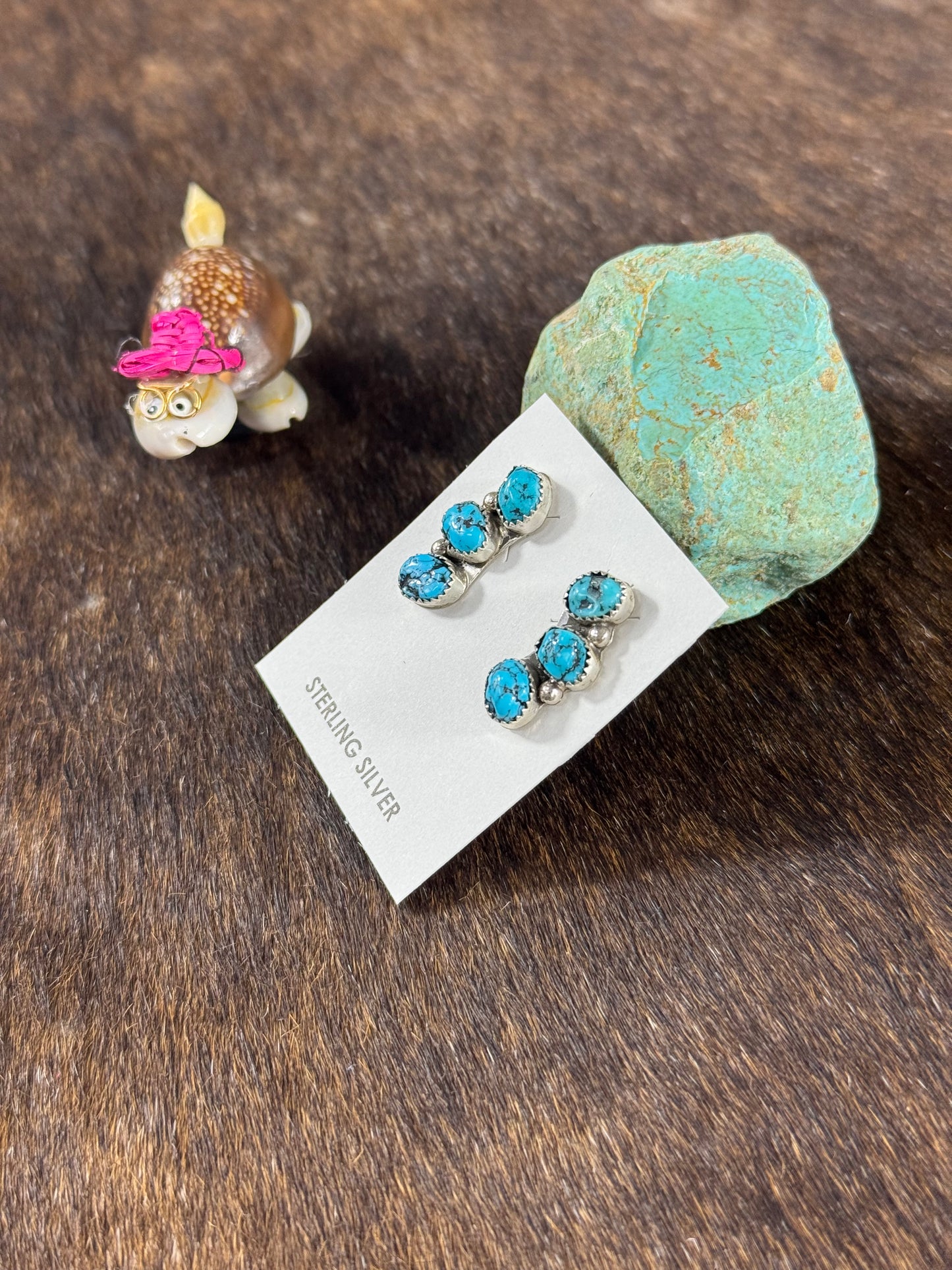 Sleeping Beauty 3 Stone Earring