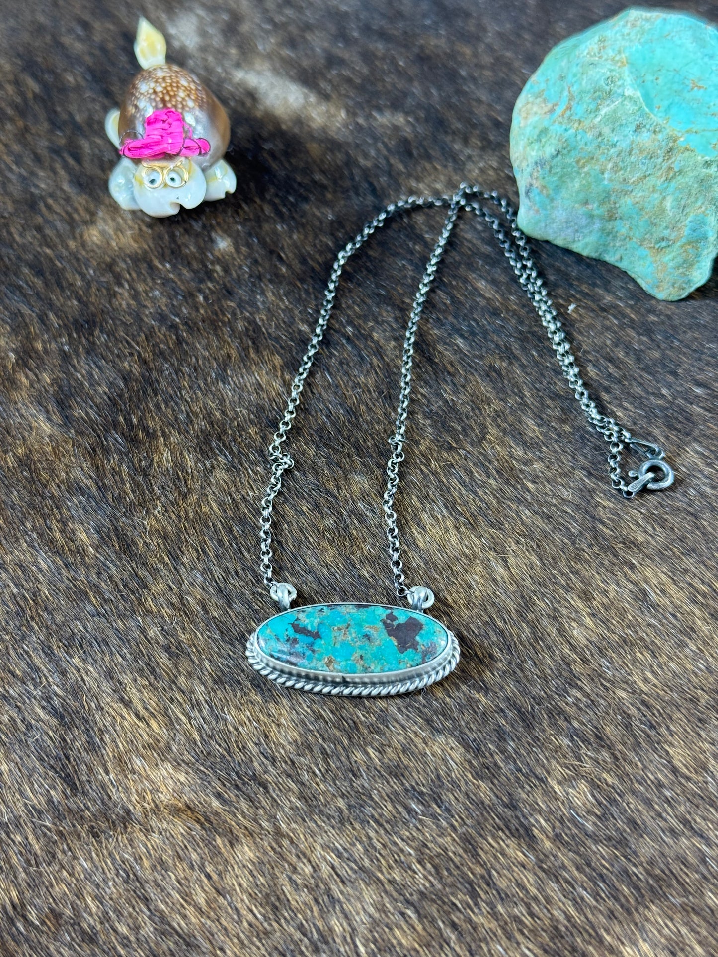 Compitos Oval Fixed Pendant Necklace