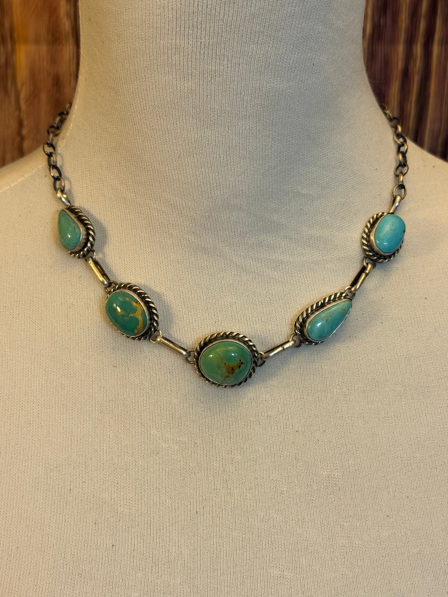 Kingman Turquoise Multi Shade Choker Necklace