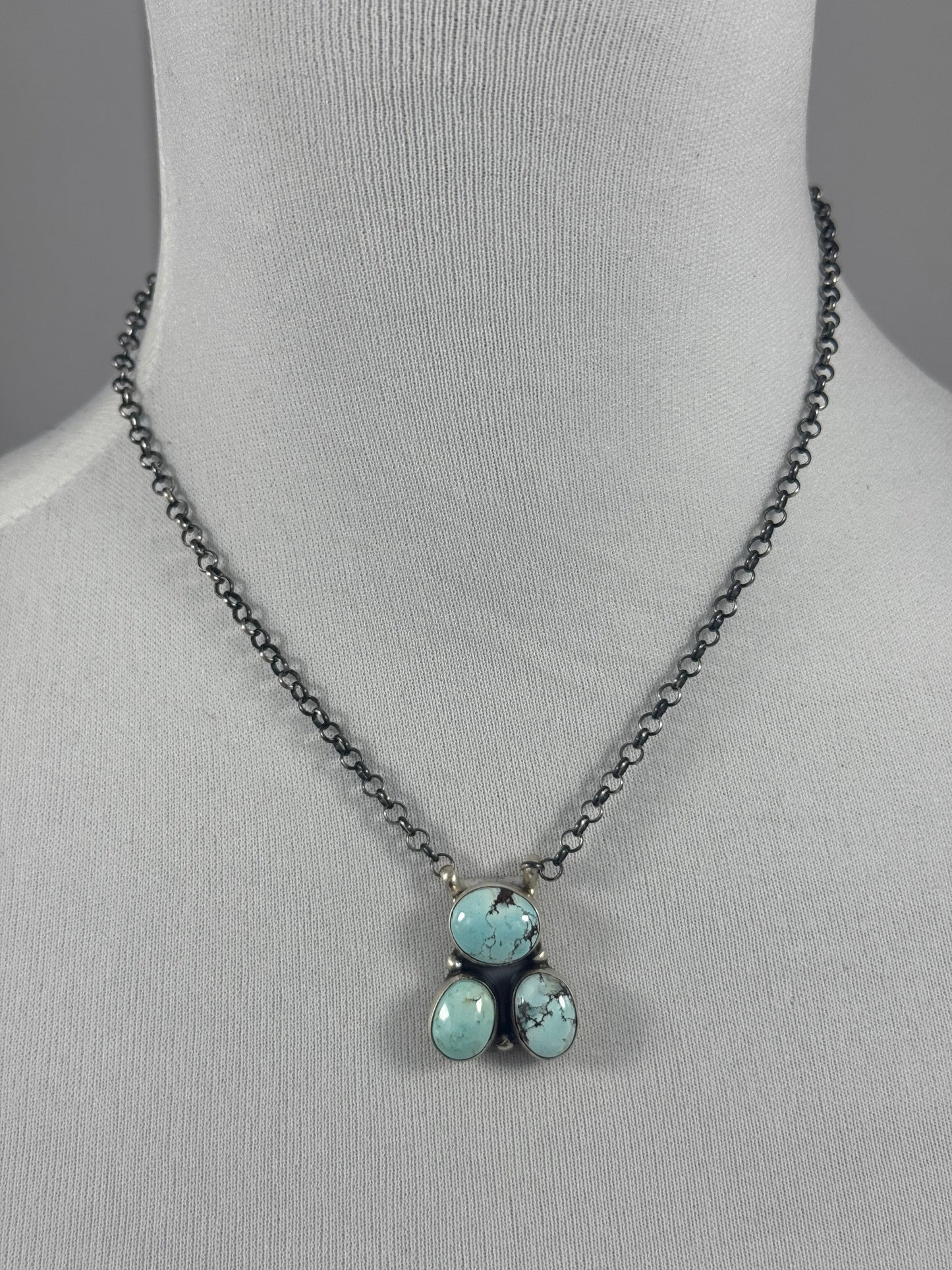 Golden Hills Fixed Pendant Necklace