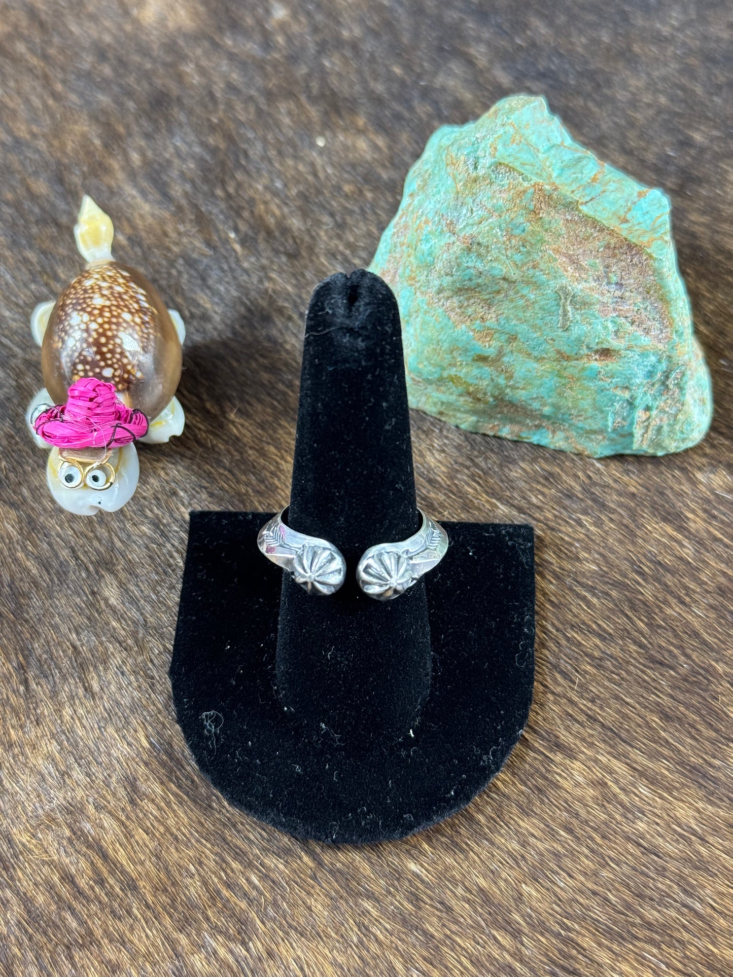 Sunshine and Delayne Reeves Horseshoe Rings