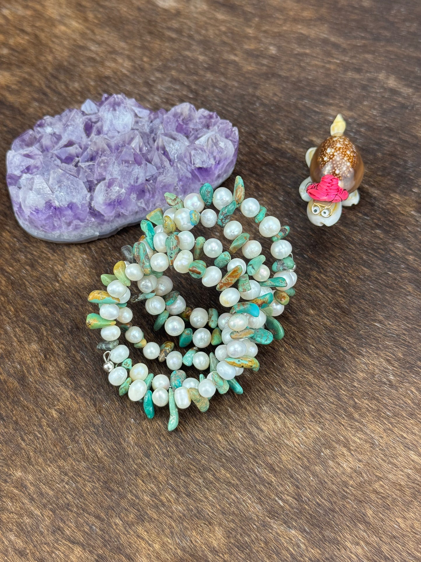 Kingman Turquoise and Freshwater Pearl Stretch Bracelet