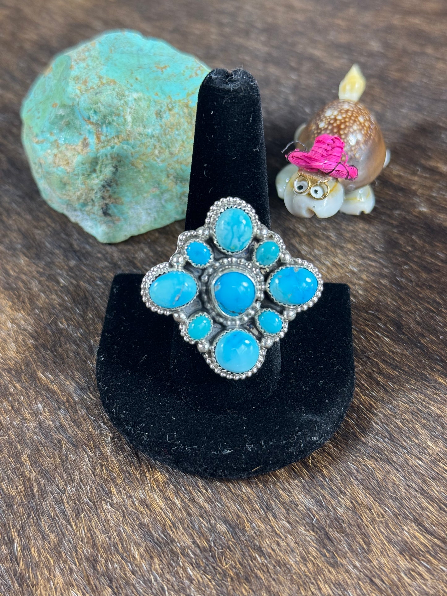 Kingman cluster ring