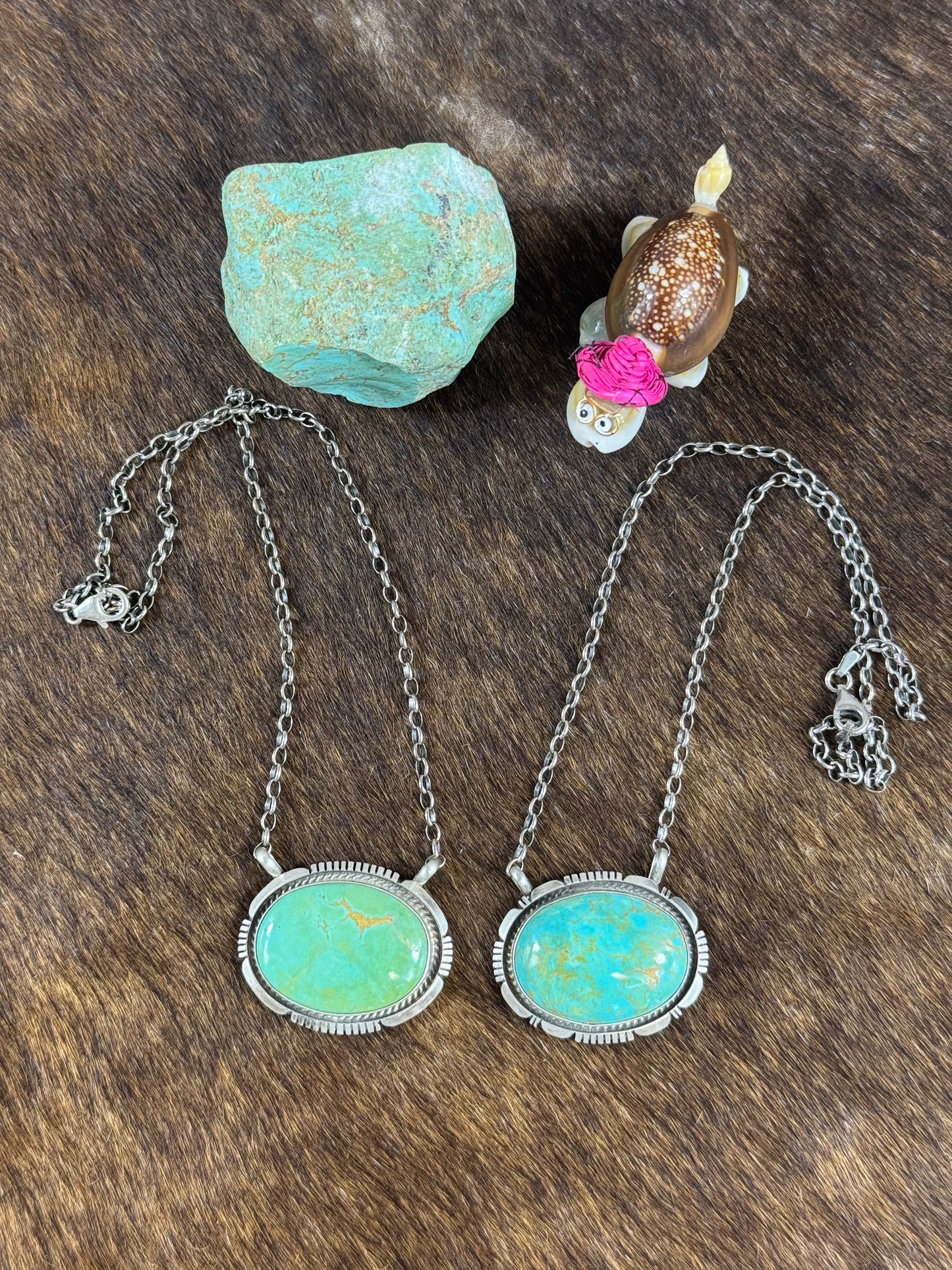 Kingman Oval Fixed Necklace