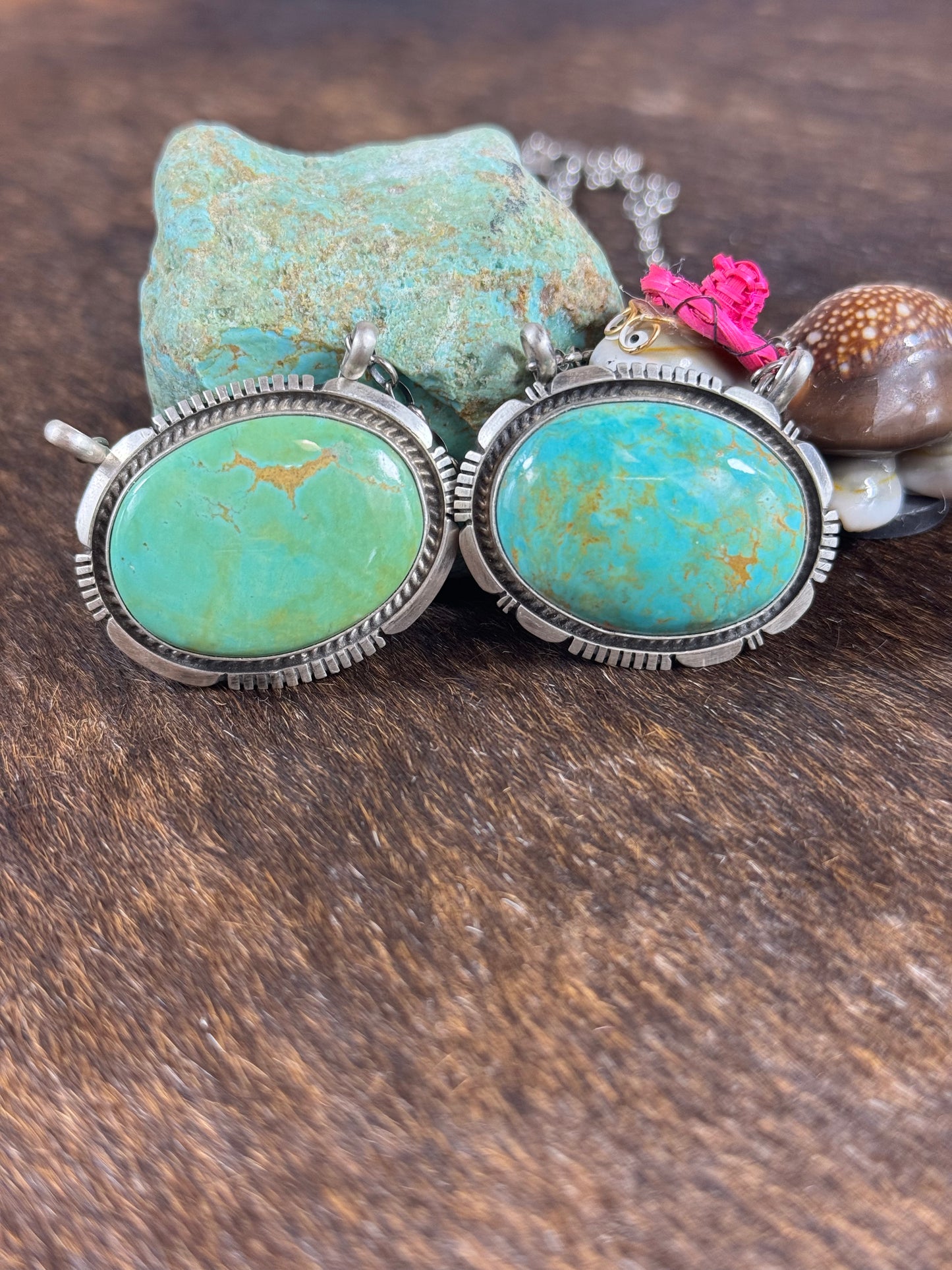 Kingman Oval Fixed Necklace