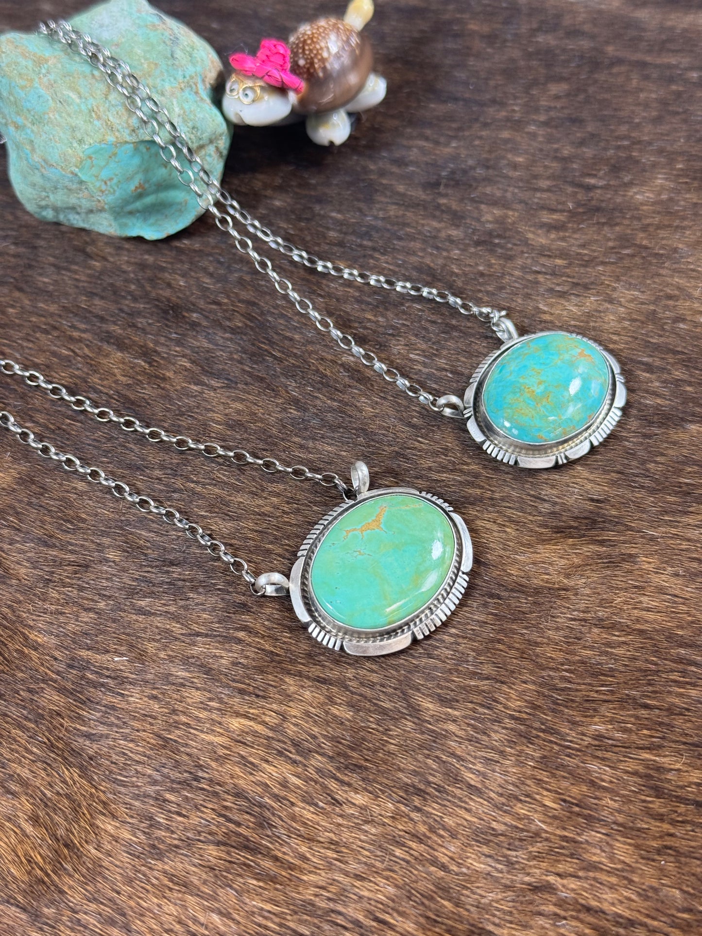 Kingman Oval Fixed Necklace
