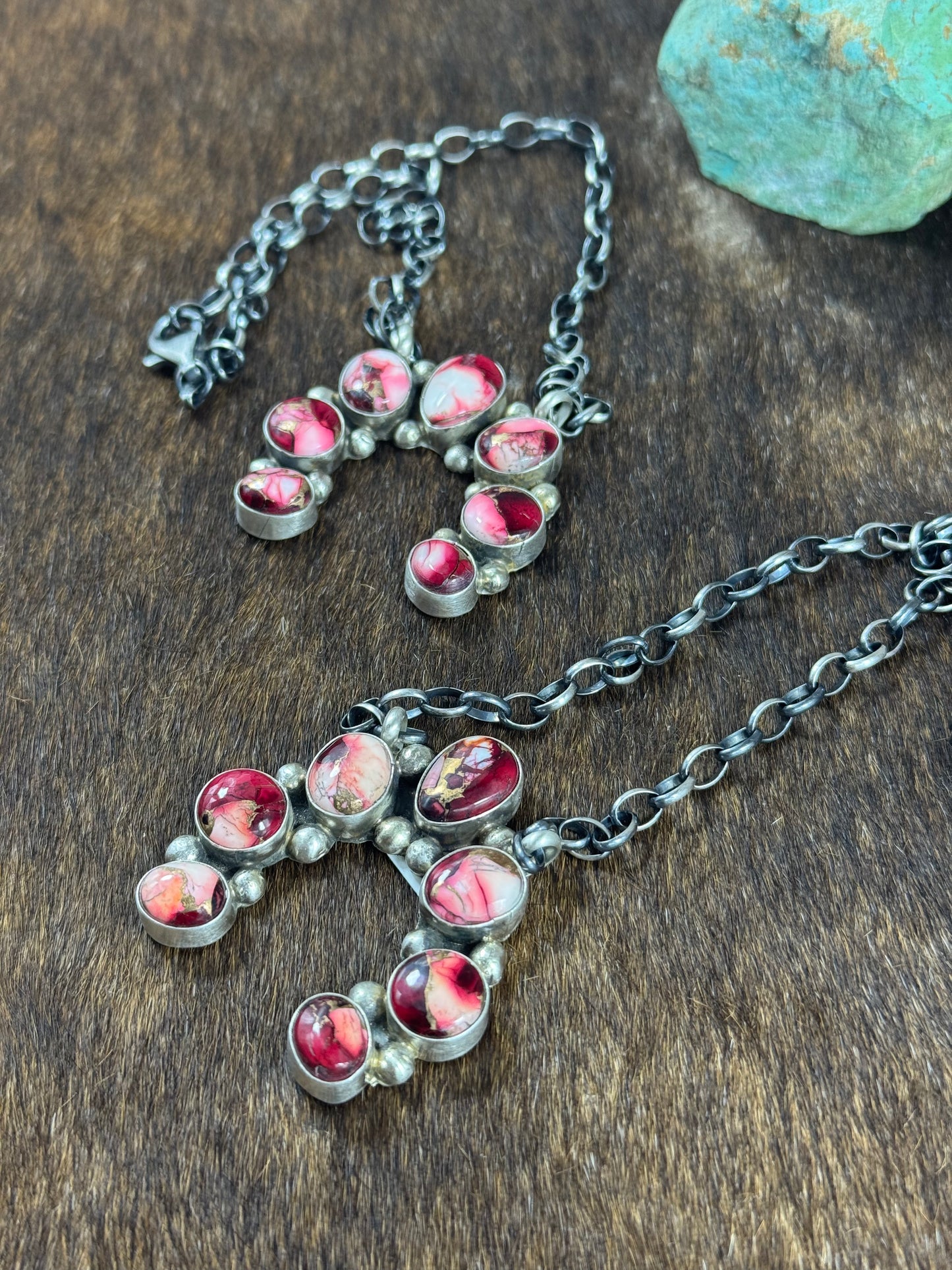 Dahlia Rose Naja Fixed Pendant Necklace