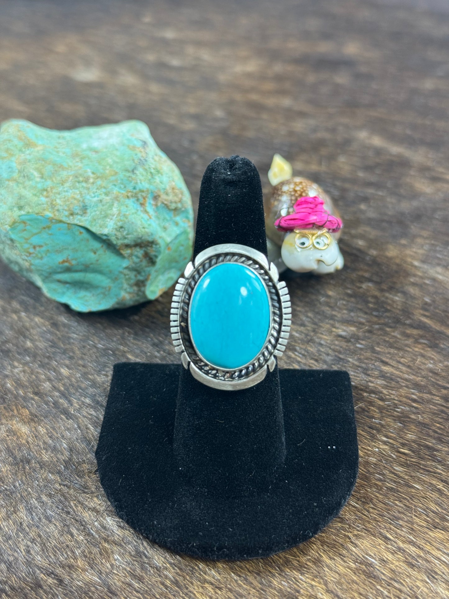 Kingman Oval Elevated Ring
