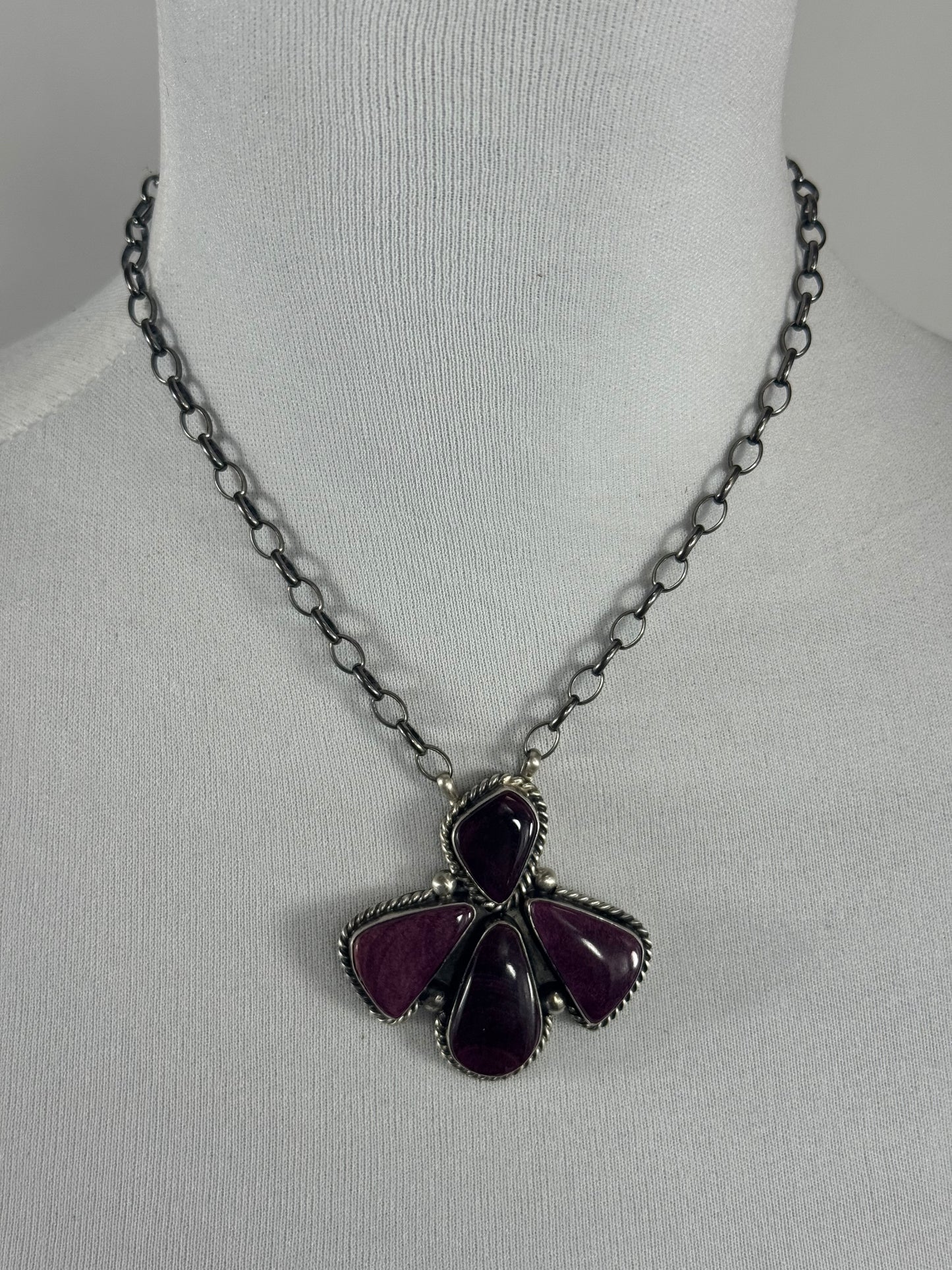 Purple Spiny Fixed Pendant Necklace