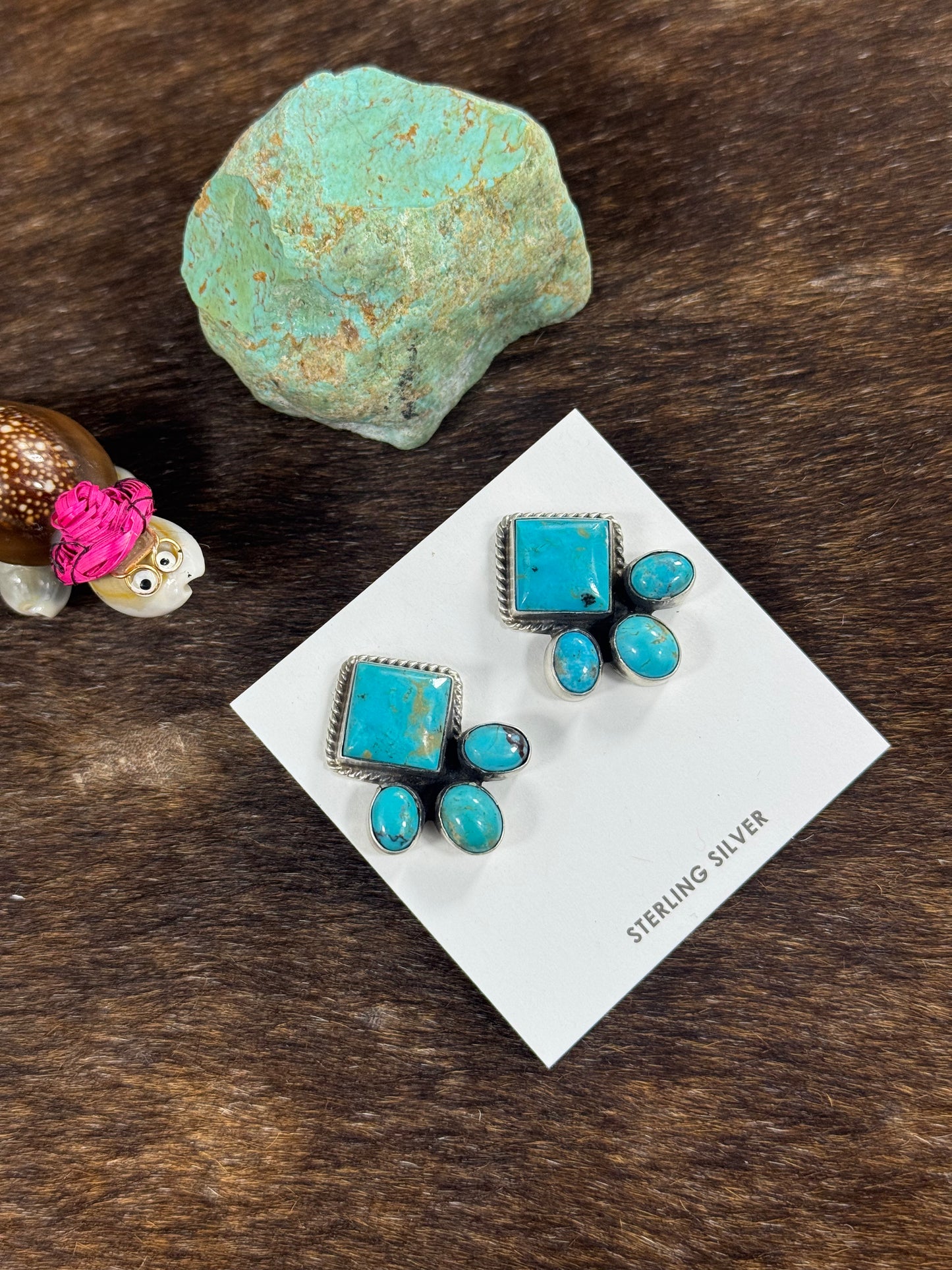 Kingman Diamond Drop Blossoms