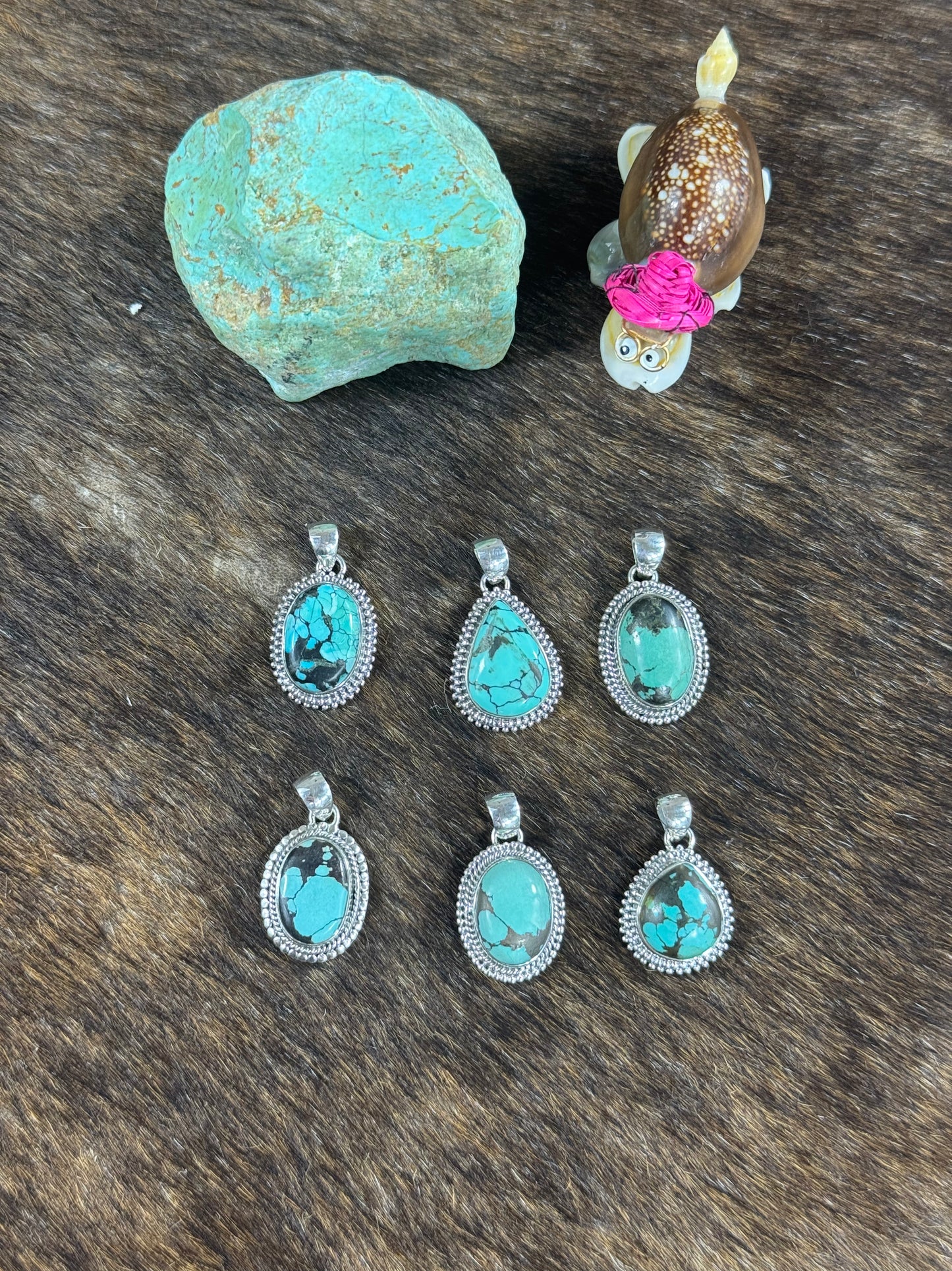 Tibetan Turquoise Twist Wire Pendant