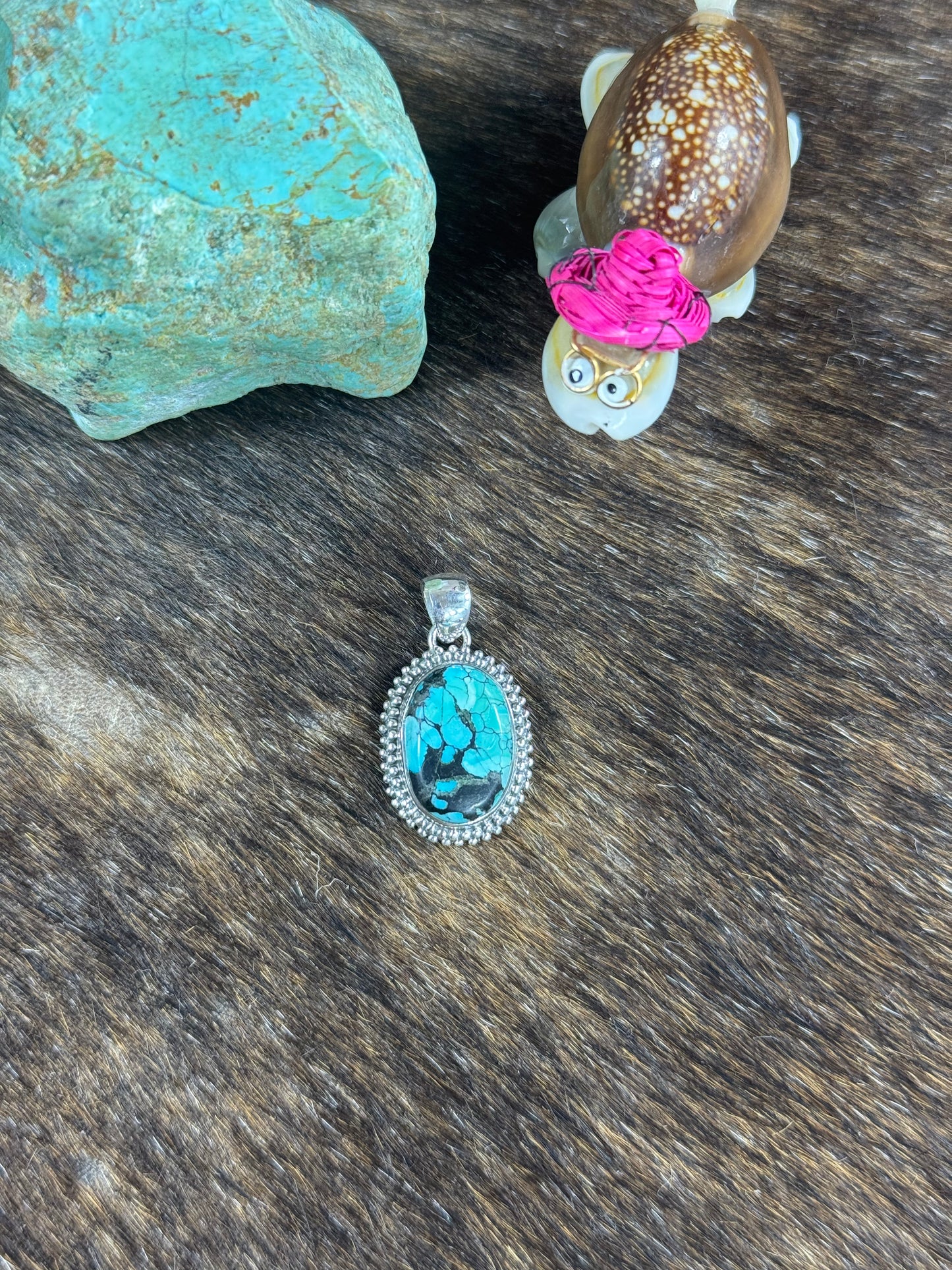 Tibetan Turquoise Twist Wire Pendant