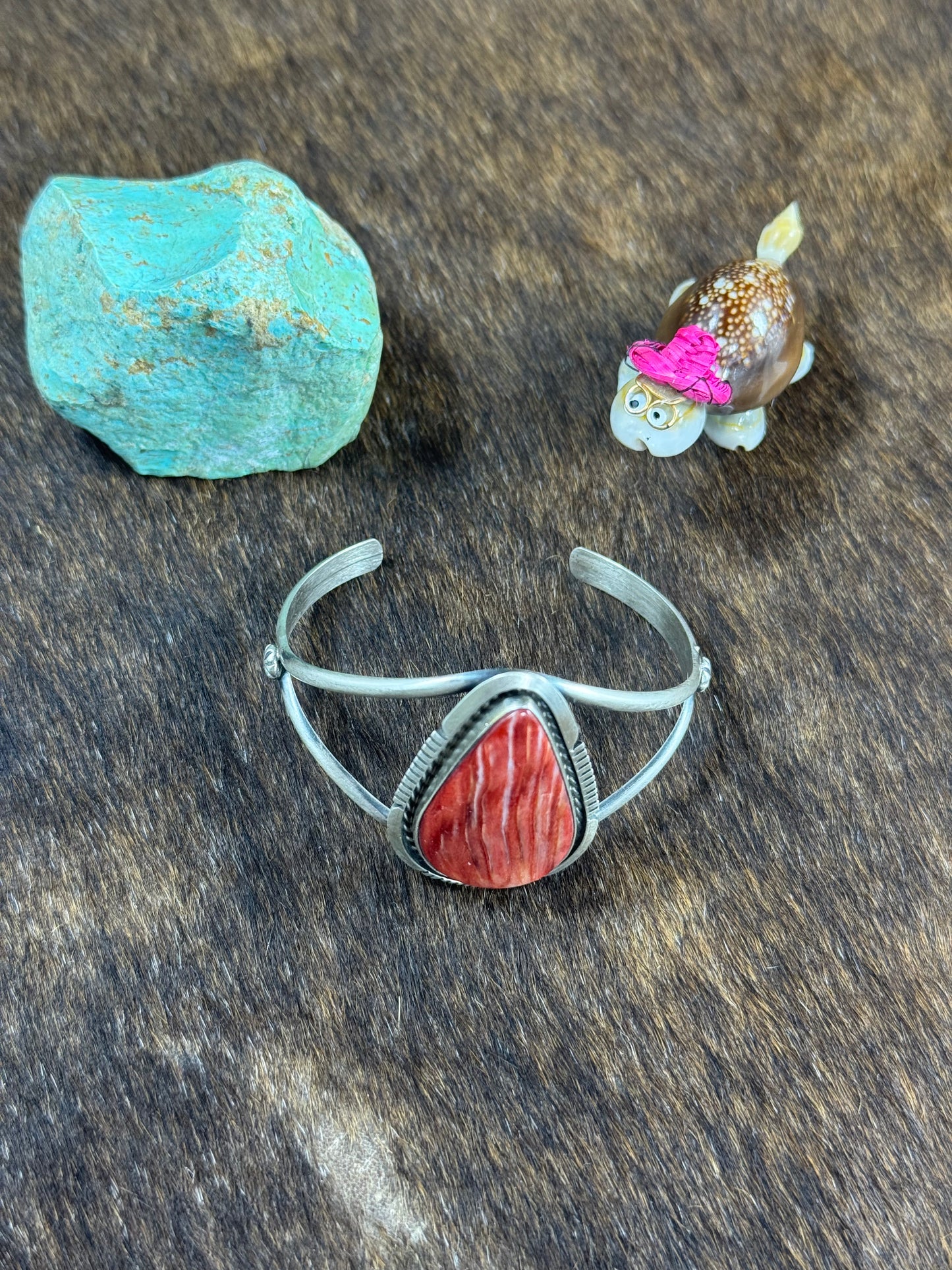 Red Spiny Teardrop Bracelet