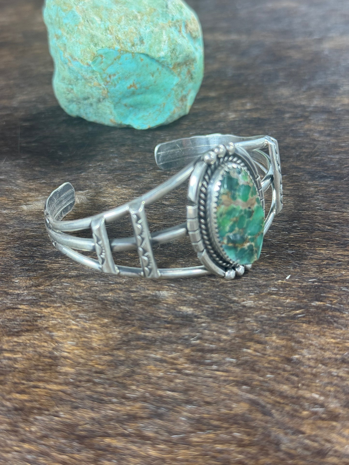 Kingman Oval Cuff