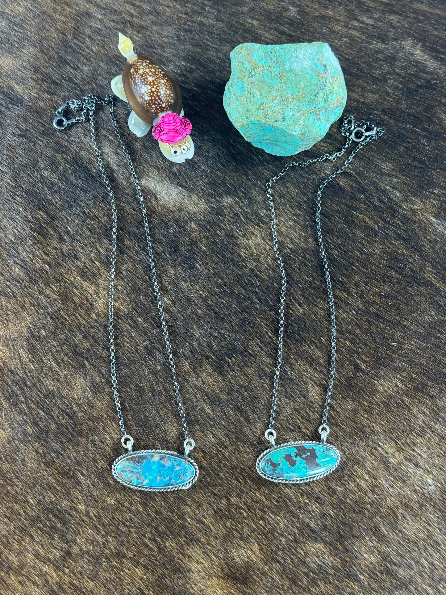 Campitos Surfboard Necklace