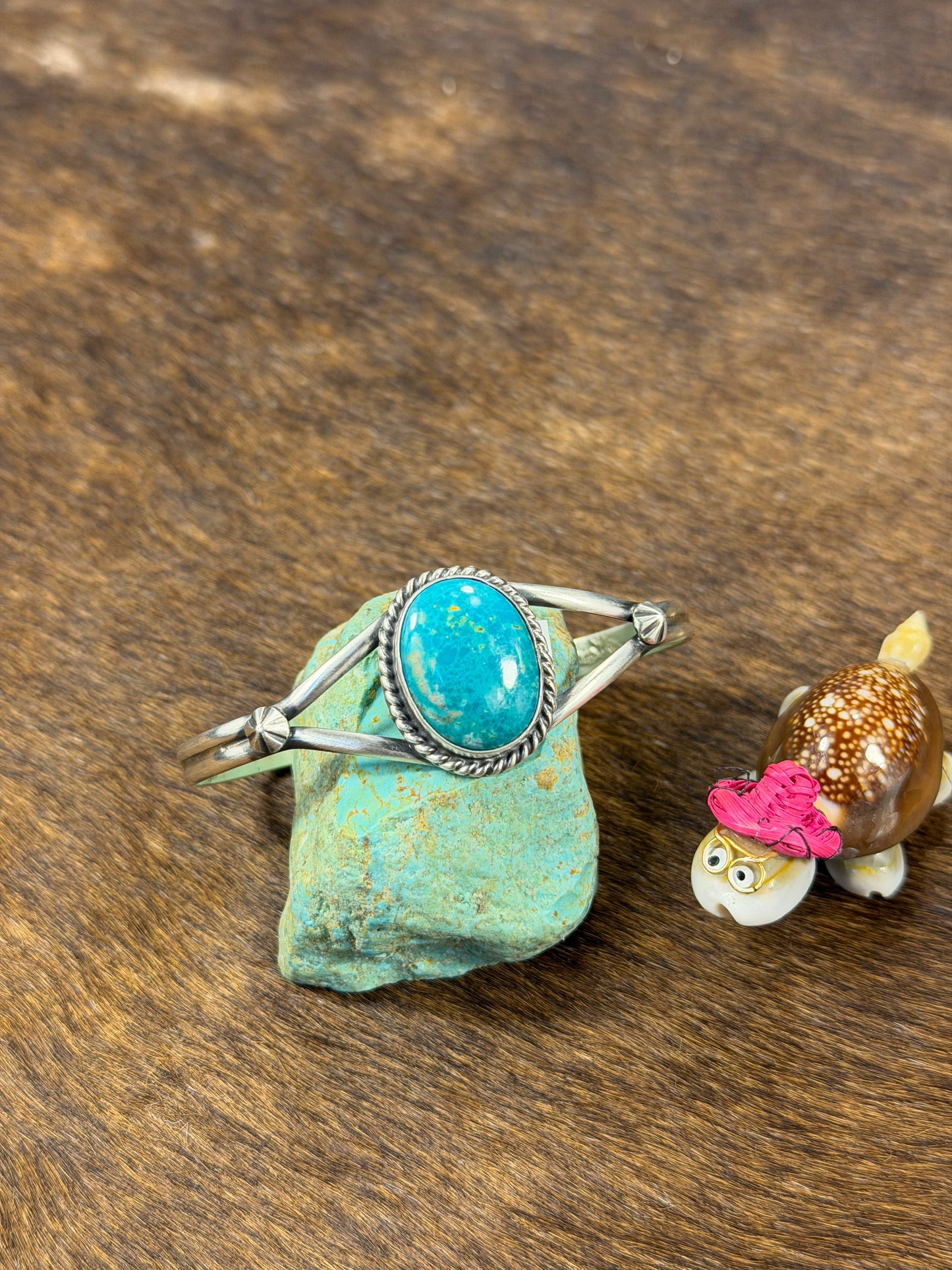 Single Stone #8 Cuff