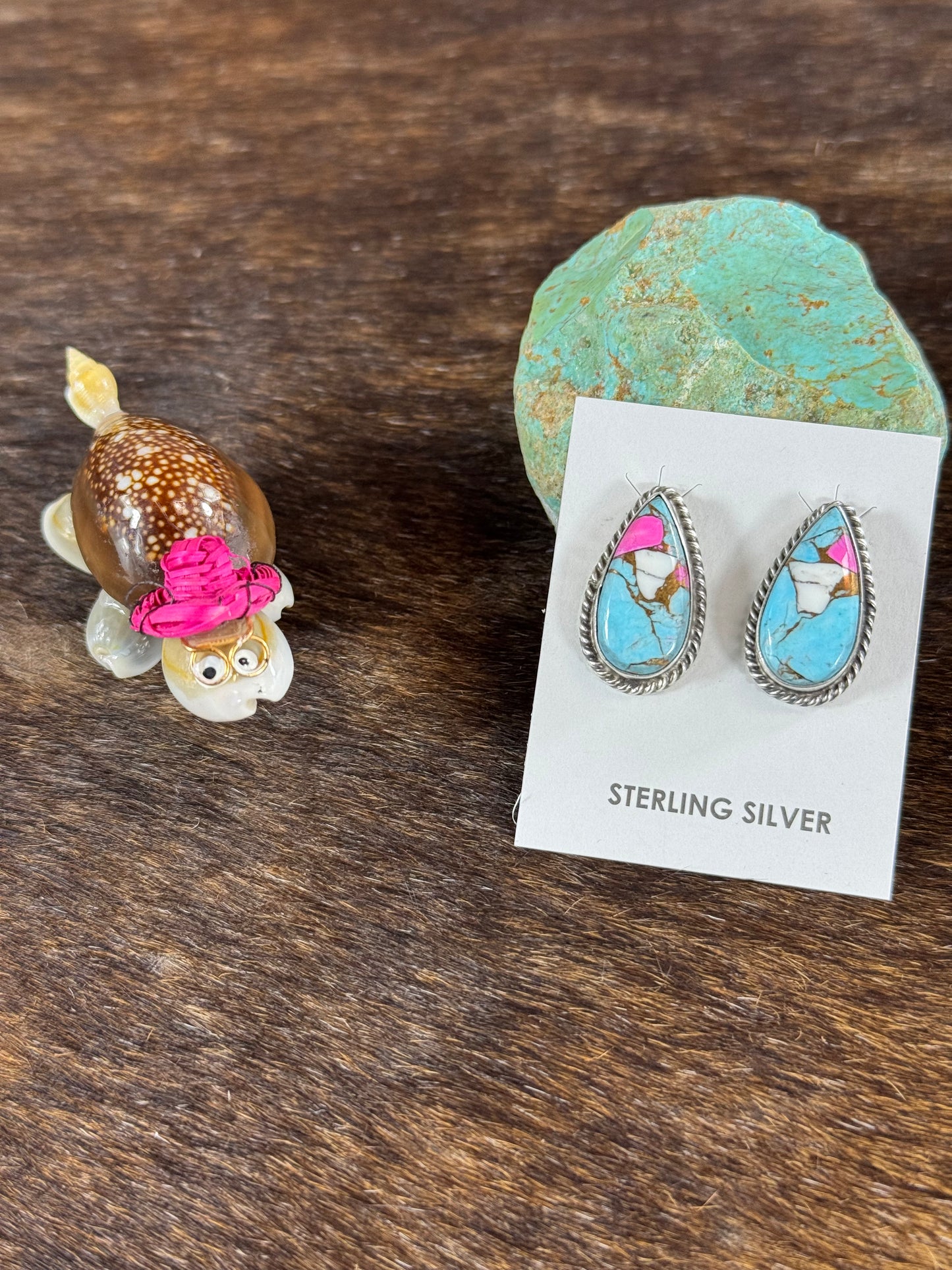 Cotton Candy Stud Earring