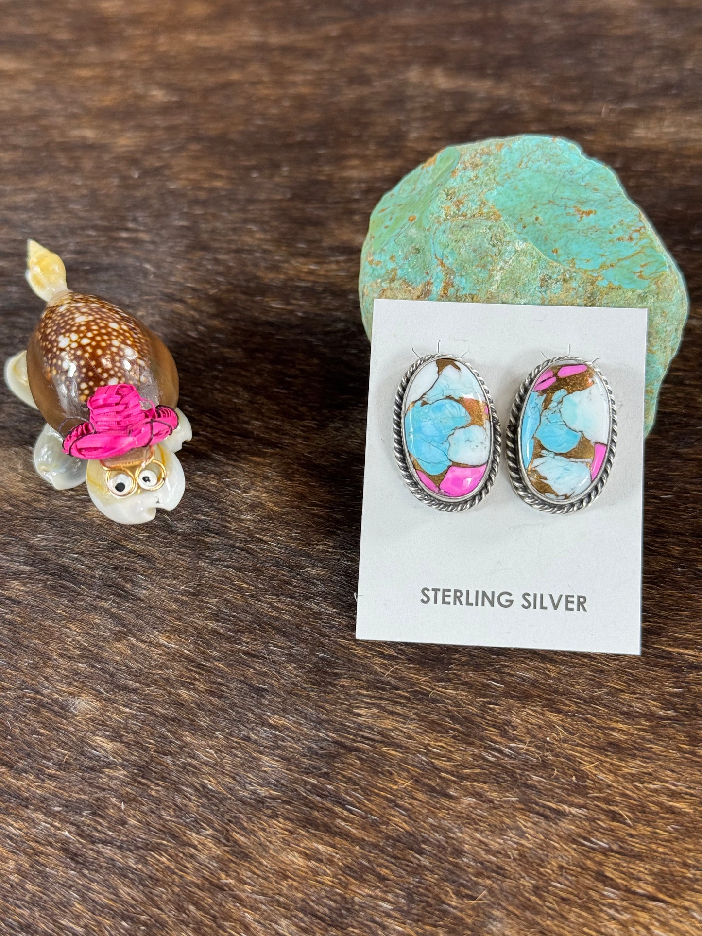 Cotton Candy Stud Earring