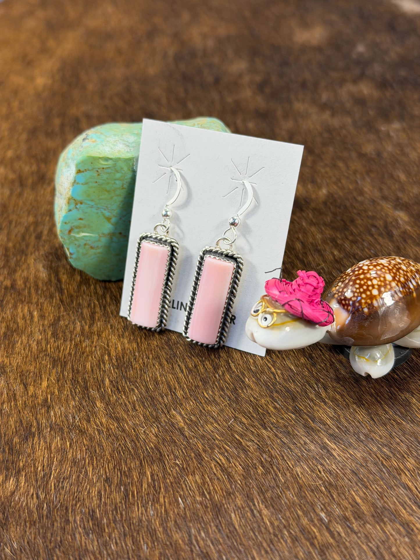 Pink Conch Bar dangle Earrings