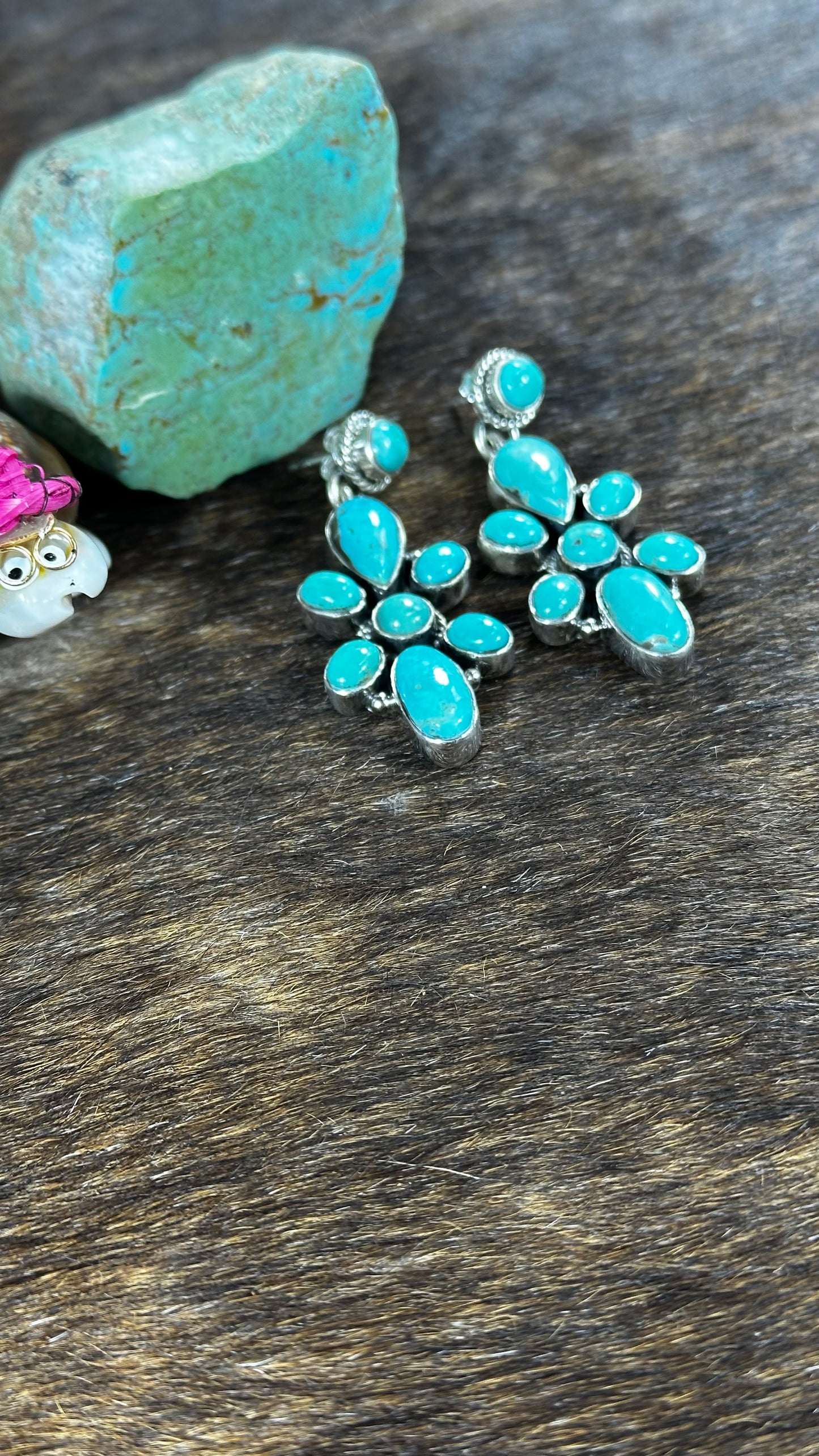 Green Kingman Turquoise Bow Tie Earrings