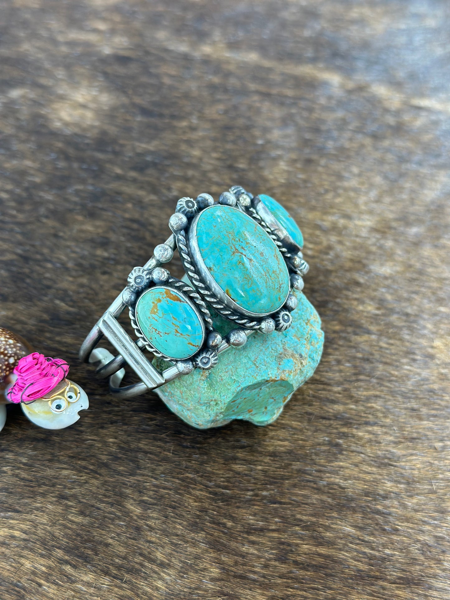 Kingman 3 Stone Cuff