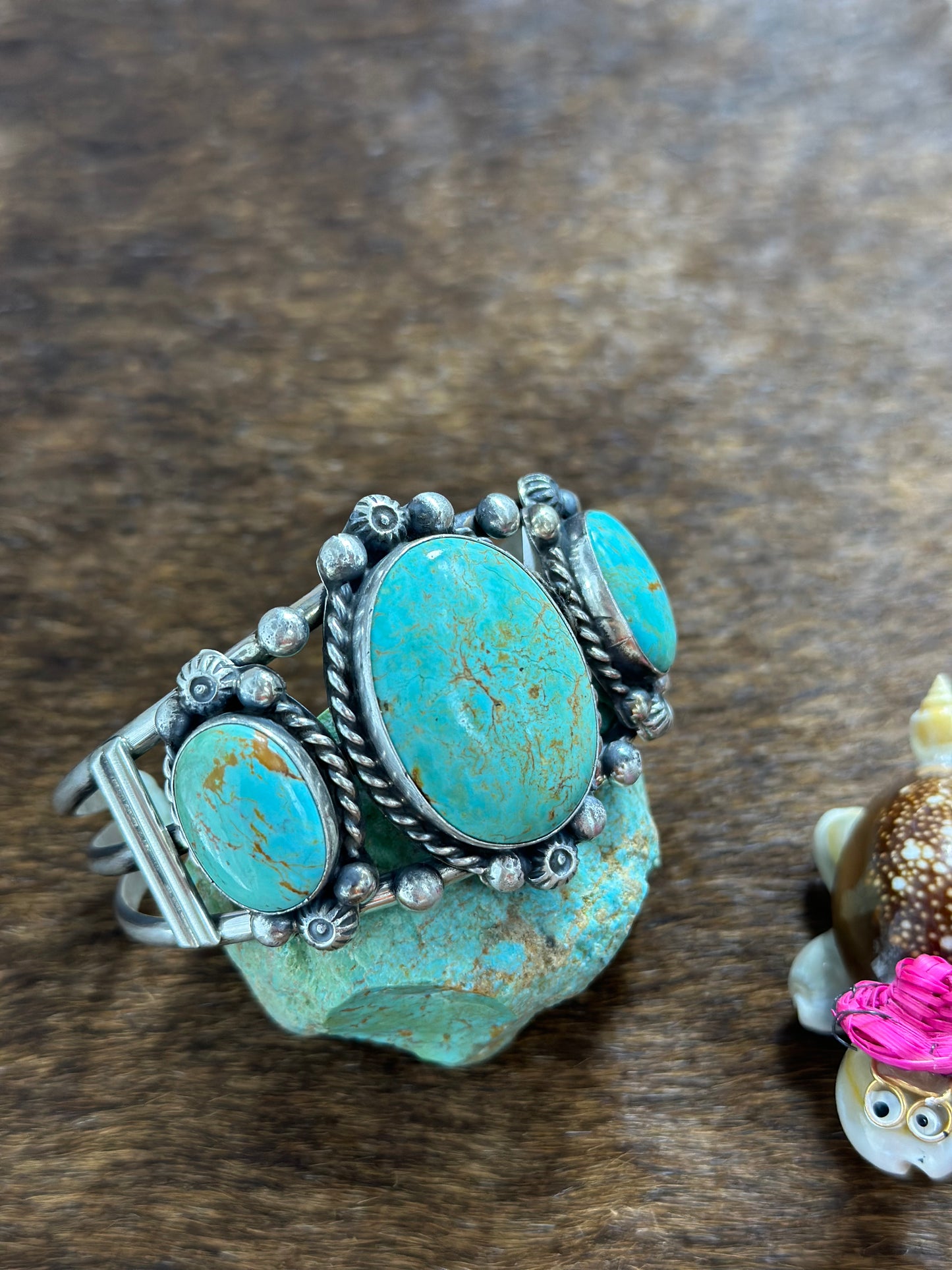 Kingman 3 Stone Cuff