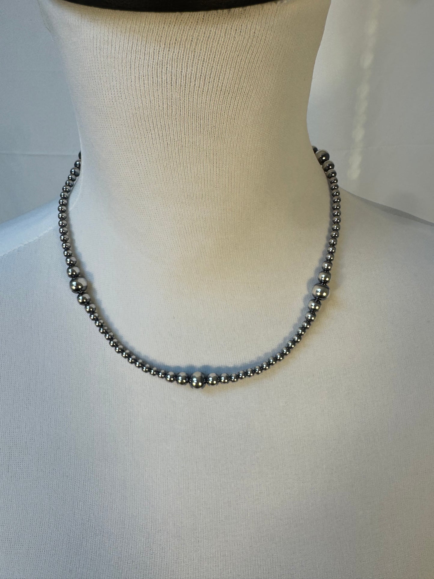 4-8MM Varied Navajo Style Pearl Necklace