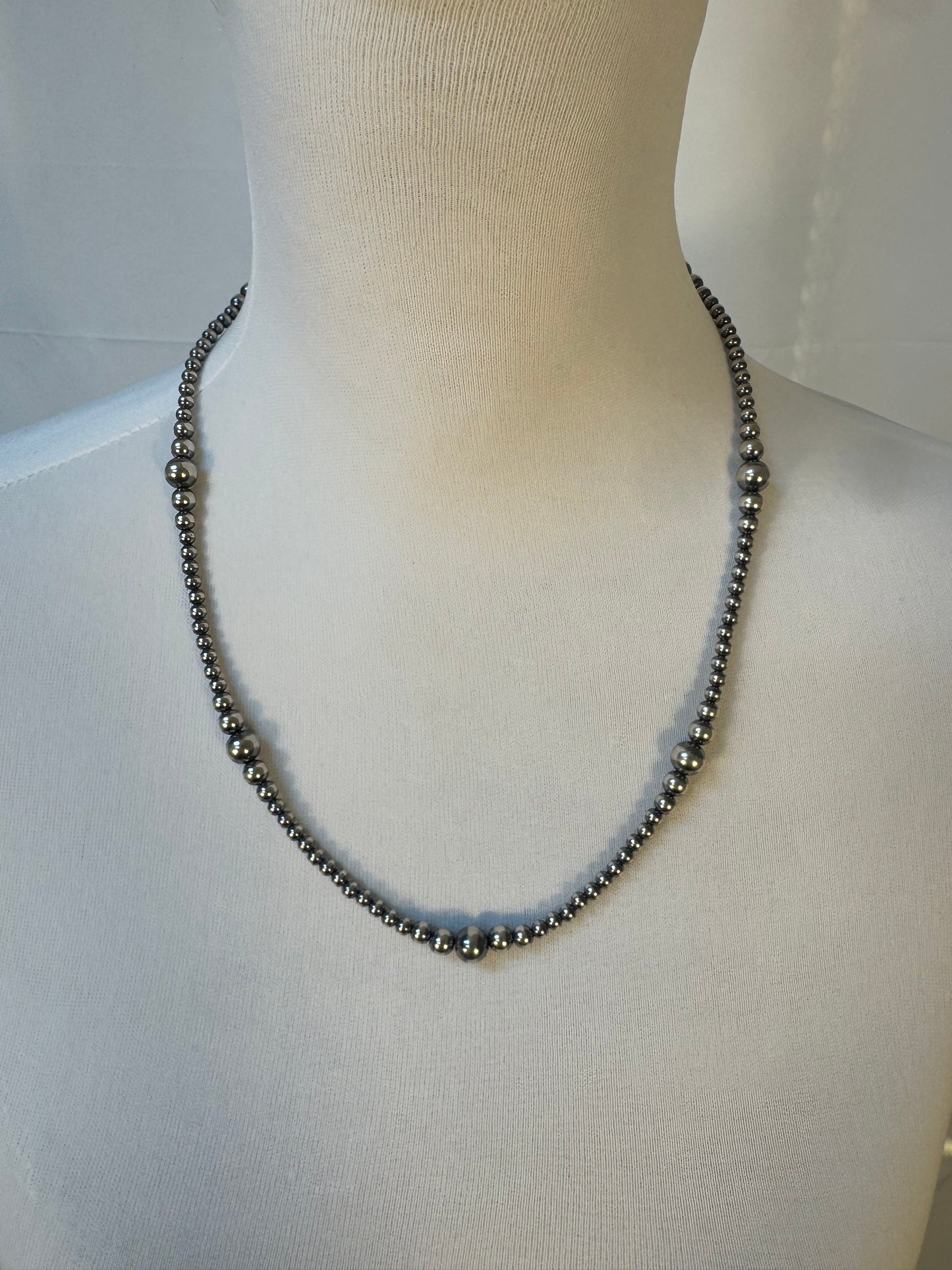 4-8MM Varied Navajo Style Pearl Necklace