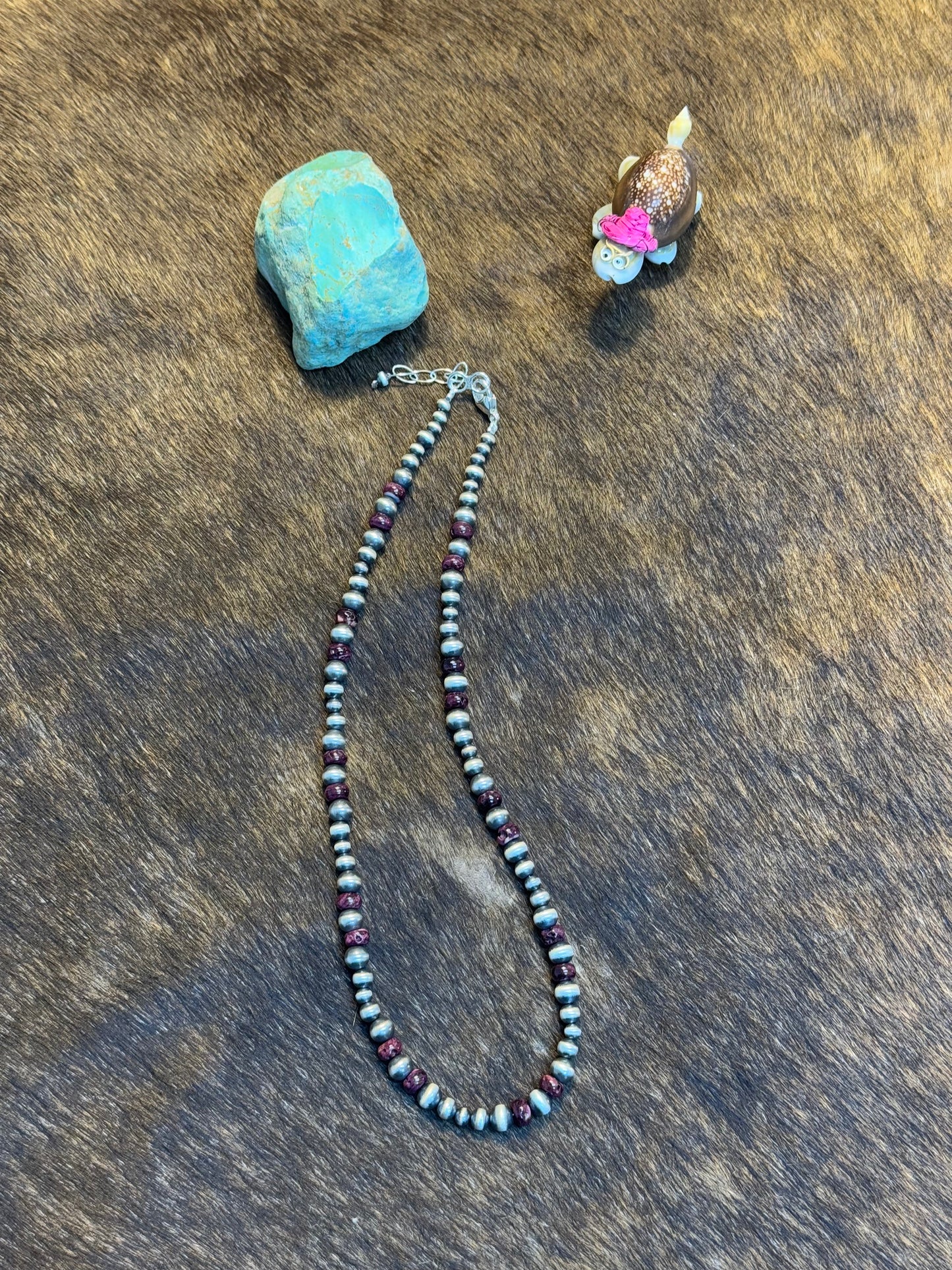 One Stone Purple Spiny and Navajo Style Bead Necklace