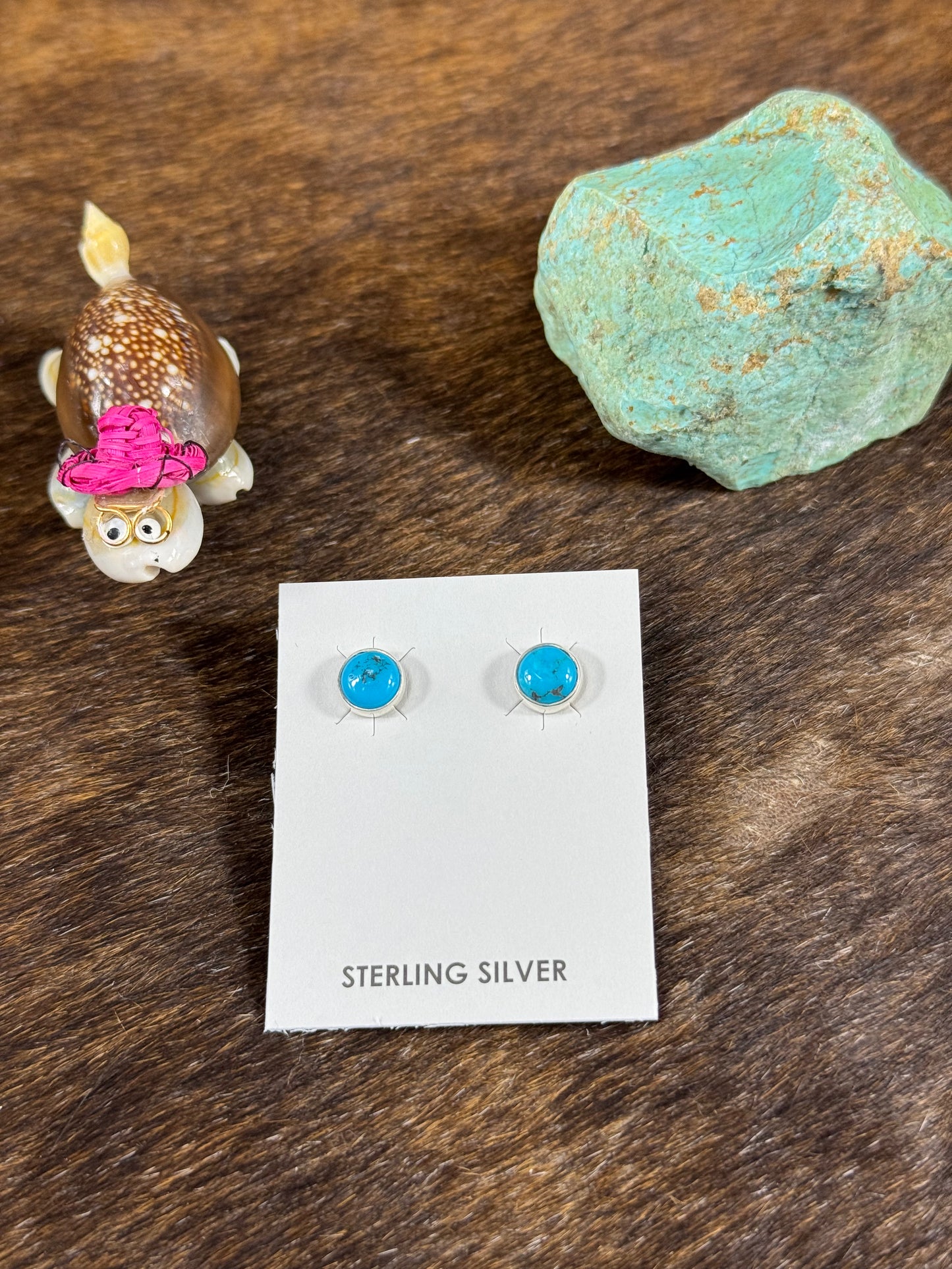 Sleeping Beuty Stud Earrings