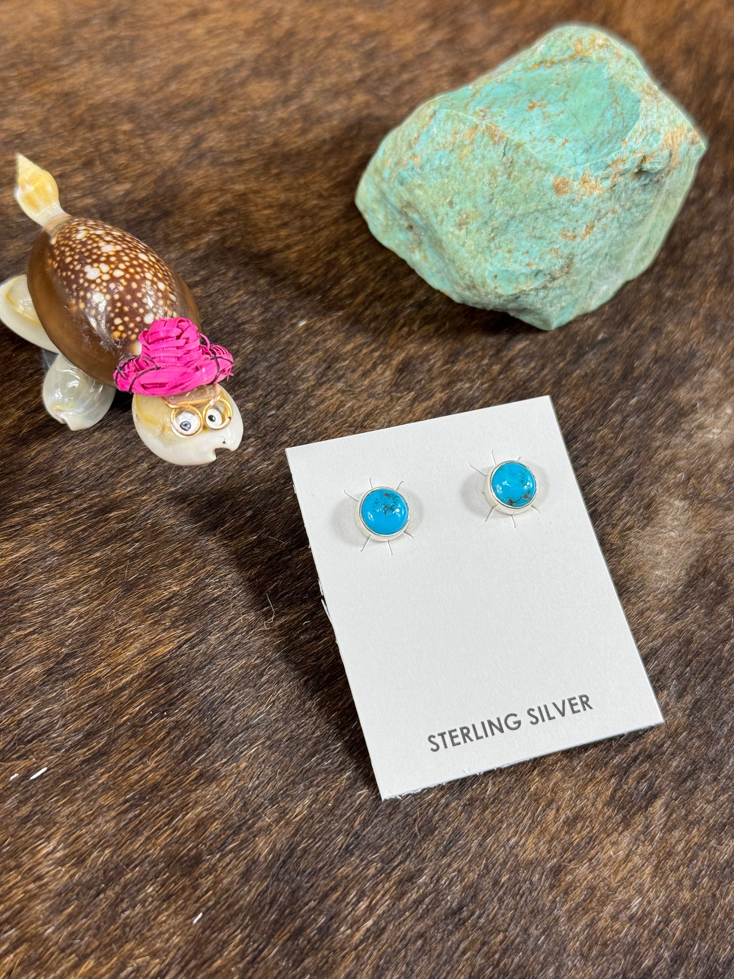 Sleeping Beuty Stud Earrings