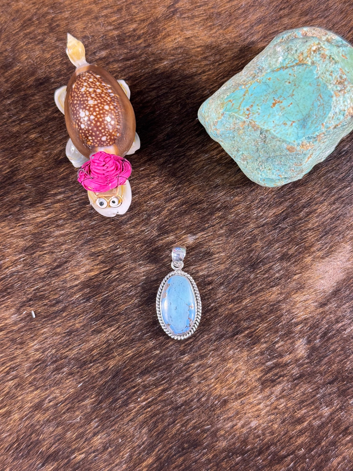 Golden Holden Hills Pendant