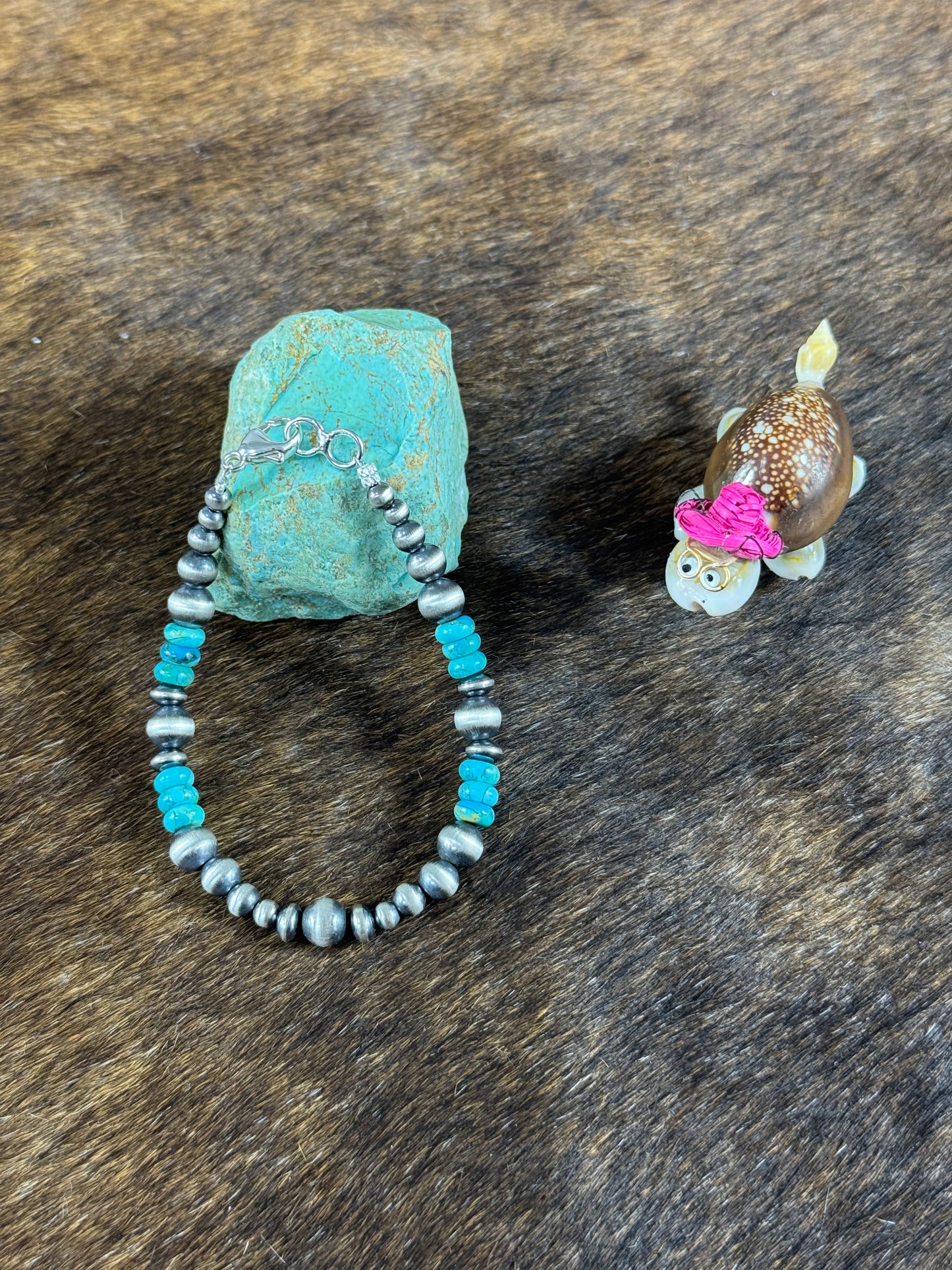 Navajo Style Pearls and Three Stone Bracelet