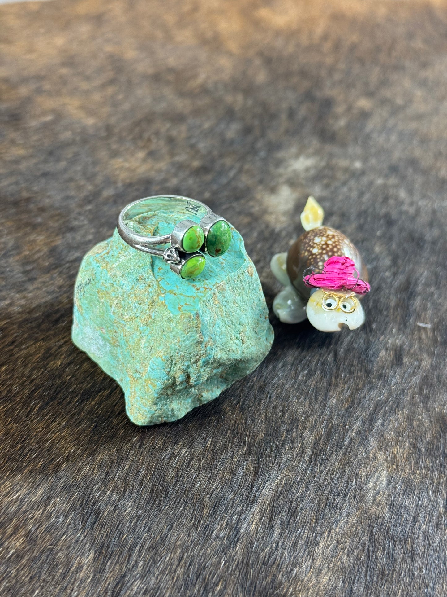 Compitos Three Stone Ring