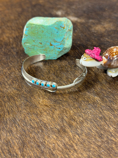 5 Stone Kingman Turquoise Feather Breaclet