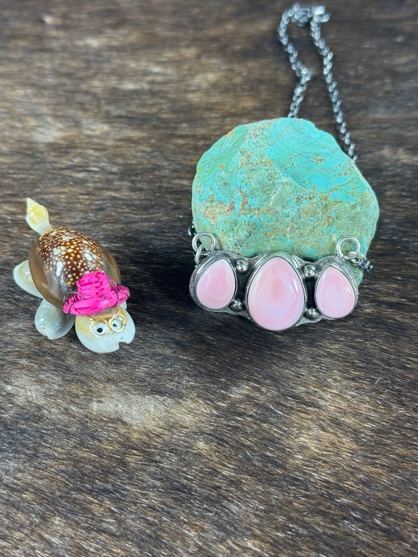 Pink Conch 3 Stone Necklace
