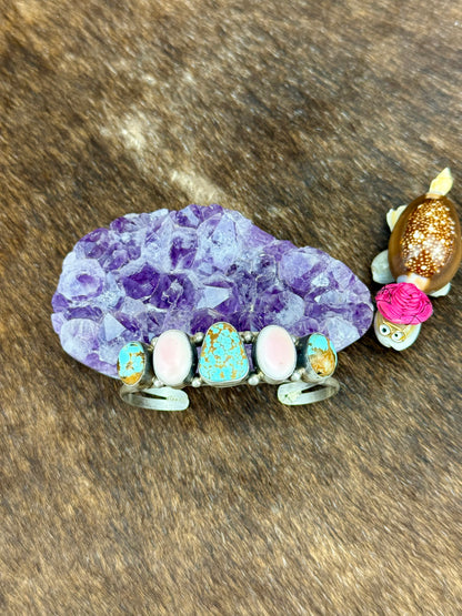 #8 Turquoise And Pink Conch 5 Stone Sterling Silver Cuff