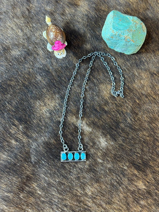 4 Stone 7" Turquoise Fixed Pendent Necklace (Blue)