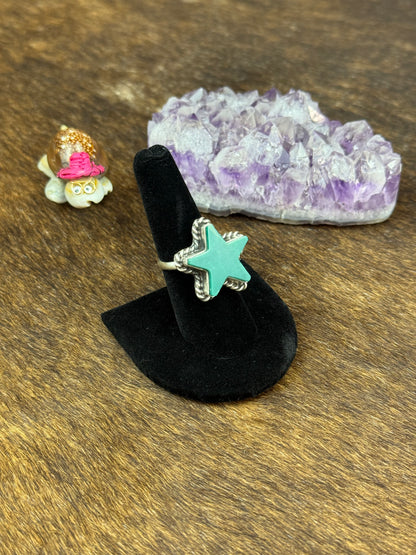 Kingman Turquoise Star Ring