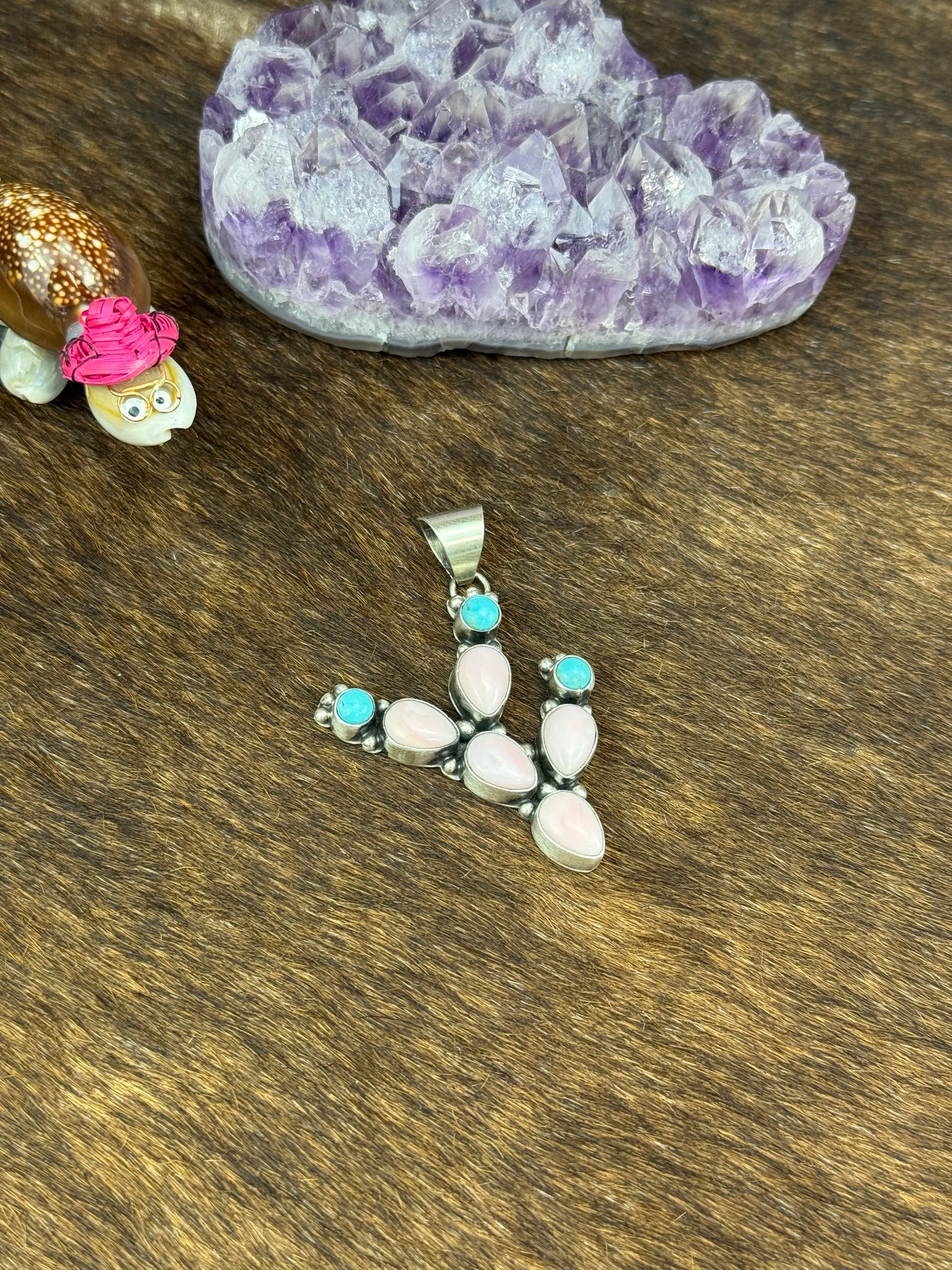 Pink Conch and Kingman Turquoise Pendant