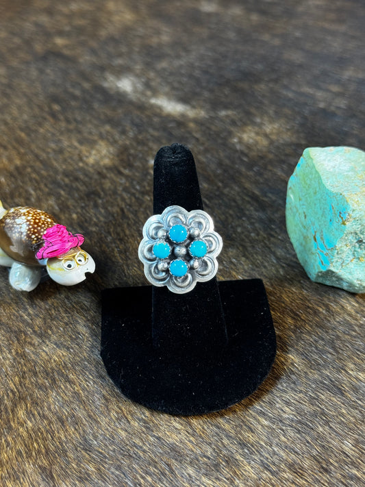 Kingman Turquoise Flower Ring