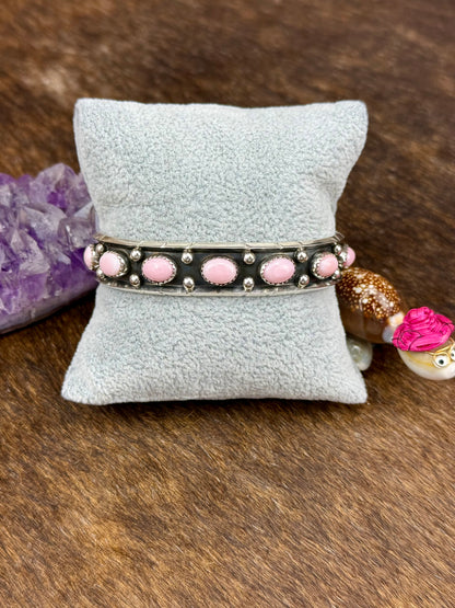 Pink Conch Sterling Silver 7 Stone Hollow Cuff