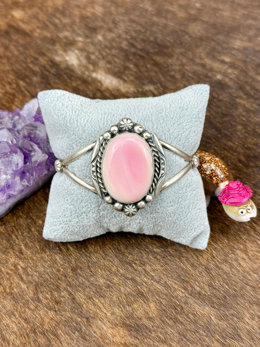 Pink Conch Sterling Silver Single Stone Cuff