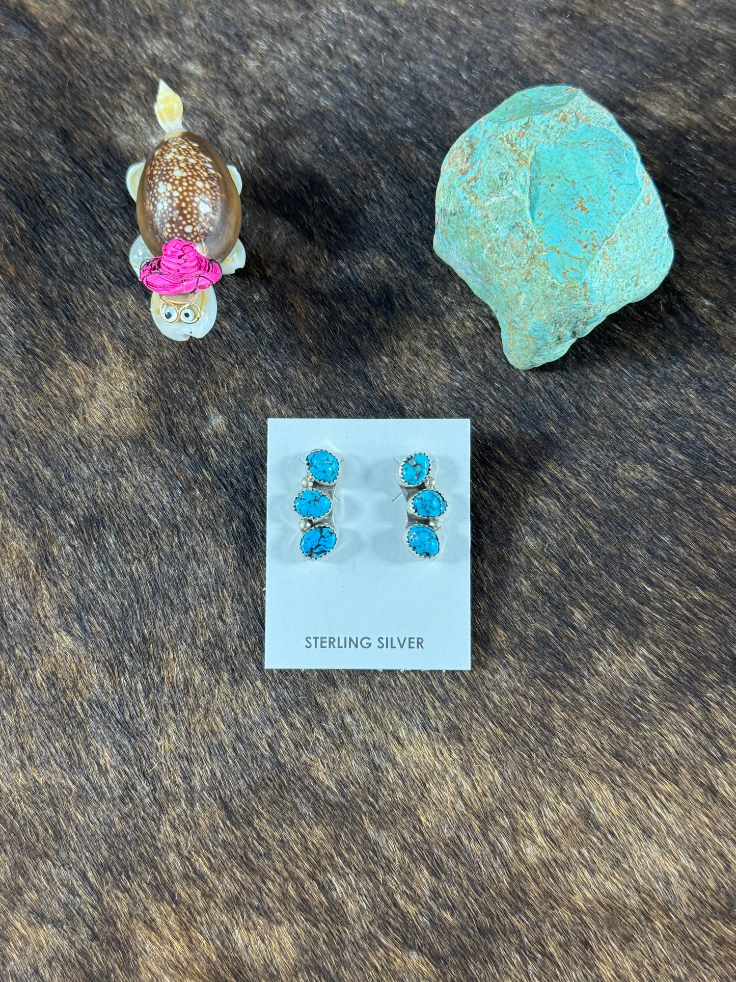 Sleeping Beauty 3 Stone Earring