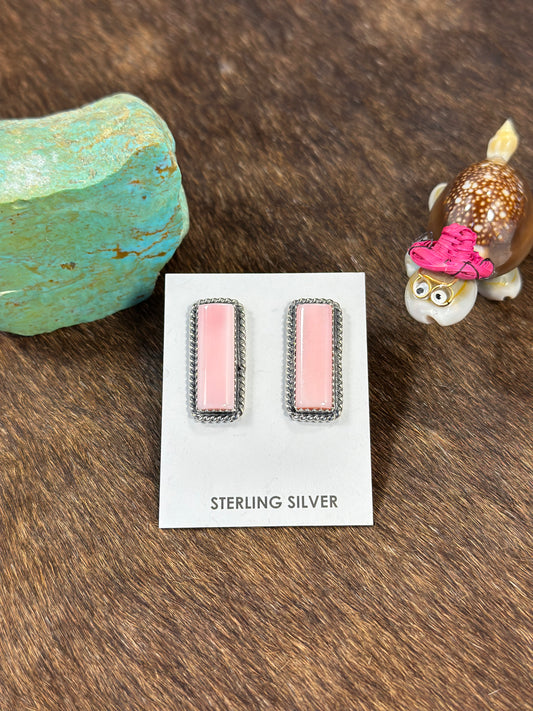 Pink Conch Bar Earrings