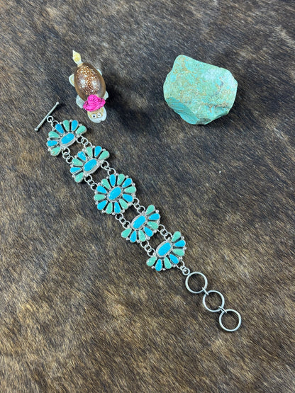 Kingman Turquoise Cluster Link Bracelet