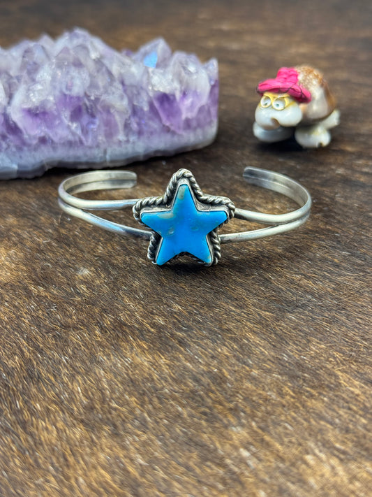 Kingman Turquoise Star Bracelet