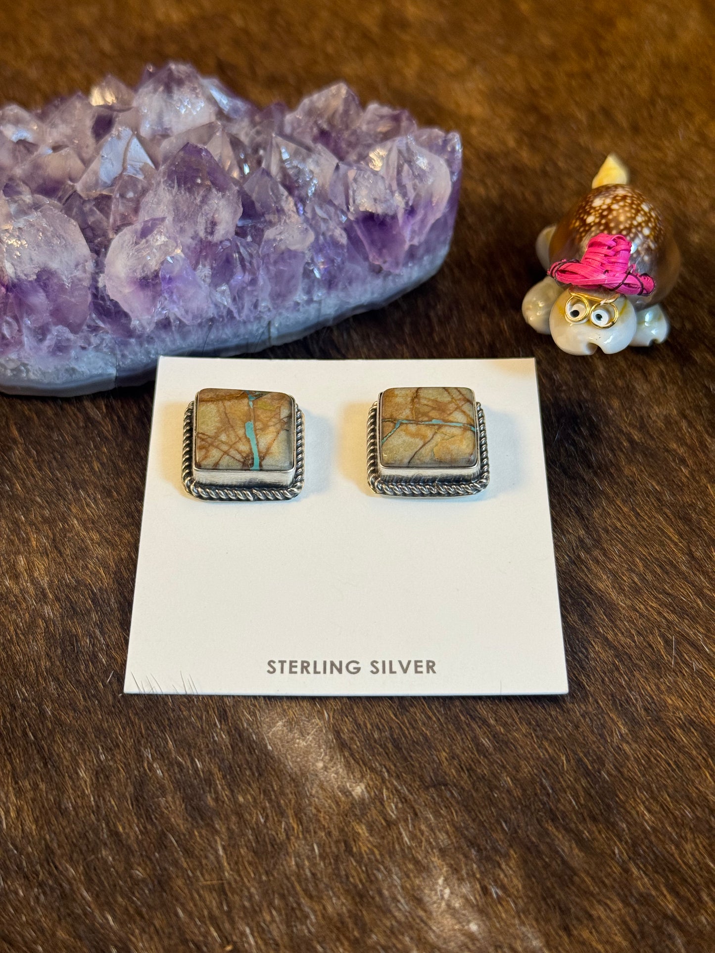 Royston Ribbon Square Earring