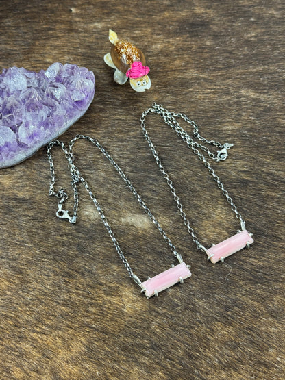 Pink Conch Waterproof bar necklace